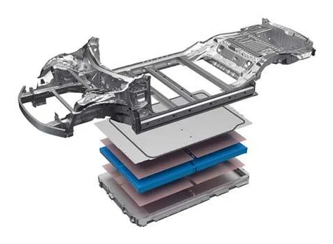 Vista explodida da carroceria do BYD Seal com a bateria Blade integrada ao assoalho
